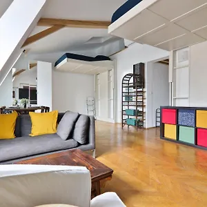 studio-appartement-quartier-pantheon-3.fr-paris.fr/